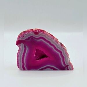 Dyed Pink Agate Druzy Geode – Crystal Cave Slice